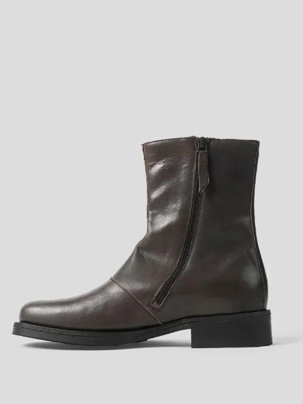 OUR LEGACY Men's Camion Boots Size 40/US7 in Phantom Tensile Leather